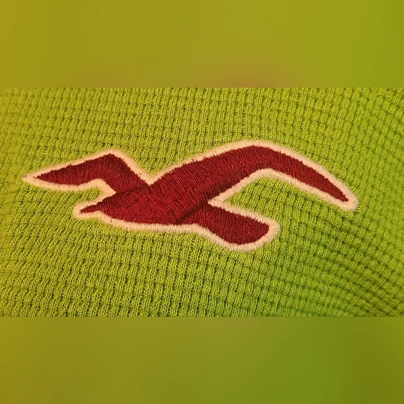 Hollister size M green top - Picture 7 of 10